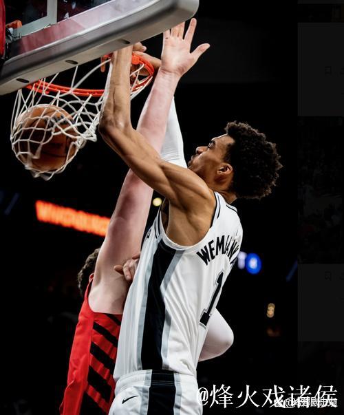 文班亚马:享受说垃圾话,这可以干扰对手和振奋球队 文班亚马:享受说垃圾话,这可以干扰对手和振奋球队