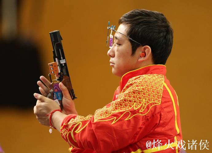 射击世界杯总决赛：李越宏蝉联男子手枪速射冠军